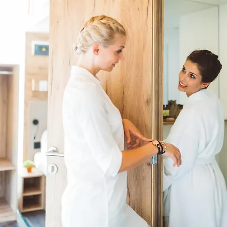 Glamping Olimia Adria Village 5*